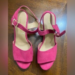 Pink American Eagle Sandals